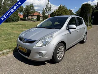 Hyundai i20 1.2i DynamicVersion NAP, AIRCO, (bj 2009)