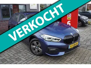 BMW 1-serie 118i High Executive Edition / Pano / Leder / Stoelverwarming / Cruise control / Carplay