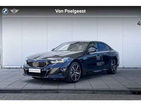 BMW 5 Serie Sedan 520i M-Sport Pro / 20 inch / Driving Assistant Plus / Harman Kardon / Trekhaak / G