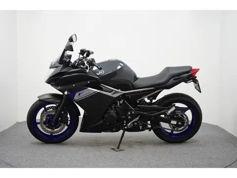 Yamaha XJ6 DIVERSION (bj 2014)