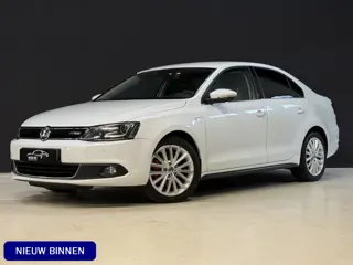Volkswagen Jetta 1.4 TSI Hybrid Highline | Xenon | LED | Stoelverwarming