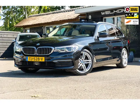 BMW 5-serie Touring 520i High Executive I comfort I Hud I Pano I Keurige nette auto