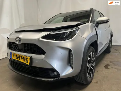 Toyota Yaris Cross 1.5 Hybrid Dynamic - BPM - Achter schade - Schade