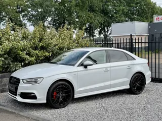 Audi A3 Limousine 1.4 TFSI S-Line Navi|Leer|Xenon|PDC|Cruis Wit