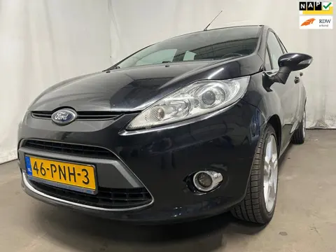 Ford Fiesta 1.6 Titanium - Schade