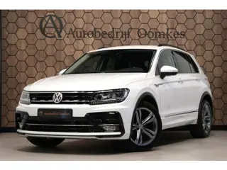 Volkswagen Tiguan 1.4 TSI *R-LINE* Slechts 94dkm Navi/Stoel+Stuurverwarming/"19 LMV TREKHAAK