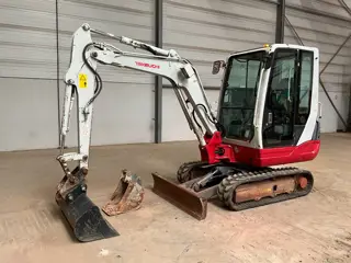 Takeuchi TB 228 (bj 2015)