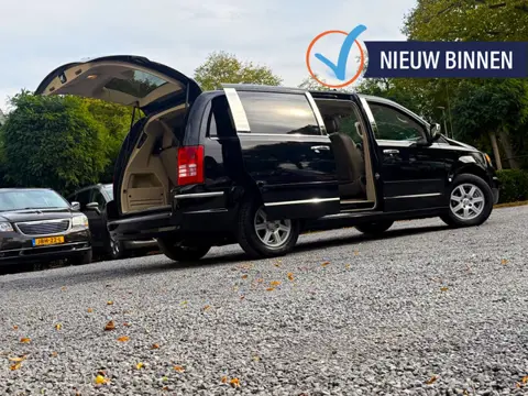 Chrysler Grand Voyager 3.8 V6 LIMITED YOUNGTIMER! 3xTV/DVD/STOW&GO/