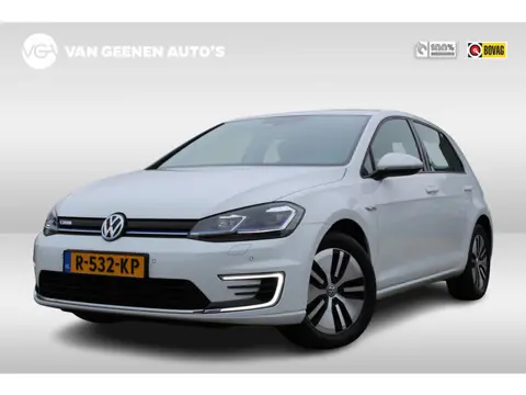 Volkswagen e-Golf E-DITION SoH 91% | Stoelverwarming | Carplay/Android auto