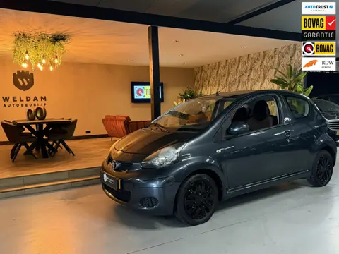 Toyota Aygo 1.0-12V Comfort |Automaat|NAP|Airco|Nieuwe APK|Rijklaar