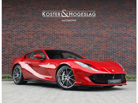 Ferrari 812 6.5 V12 Superfast HELE | Rosso Fuoco - Lift - 360 camera
