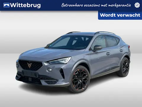 CUPRA Formentor 1.4 e-Hybrid VZ Performance / Panorama dak / Zwenkbare trekhaak / 360 Camera / Memor