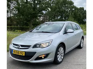 Opel Astra Sports Tourer 1.4 Turbo LPG Cosmo (bj 2012)