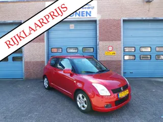 Suzuki Swift 1.3 Exclusive|3 deurs|airco|elektrische ramen|radio,cd speler