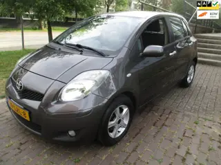 Toyota Yaris 1.3 VVTi Aspiration//AUTOMAAT ///ORG NEDERLANDSE AUTO//KM ORG