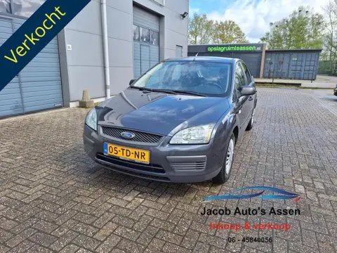 Ford FOCUS 1.6 16V Champion 5-dr/distributieriem is vervangen