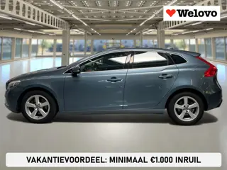 Volvo V40 1.6 T3 Momentum Leder, Navi+Camera, Bluetooth..