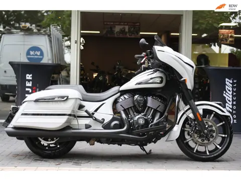 Indian Tour 116 Chieftain Dark Horse , 24 maanden Exclusive Dealer Garantie