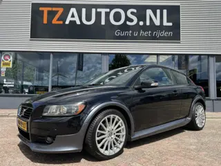 Volvo C30 2.4i Momentum (bj 2007)