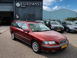 Volvo V70 2.4 Comfort Line Automaat Cruise Apk tot 04-02-2027