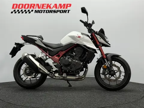 Honda CB 750 HORNET (bj 2023)