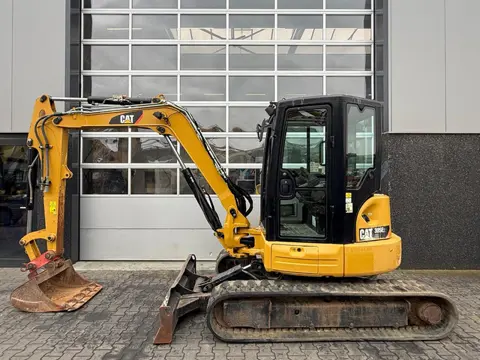 Caterpillar 305E (bj 2016)