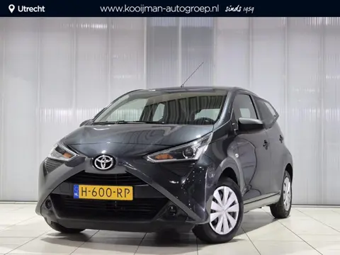 Toyota Aygo 1.0 VVT-i x-fun | Nette auto | Dealer onderhouden |