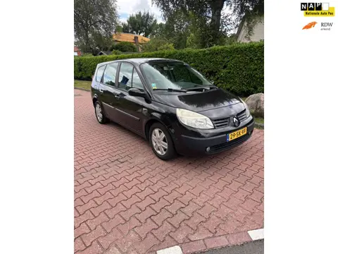 Renault Grand Scénic 2.0-16V Privilège Luxe 7 Persoons AIRCO NAP!