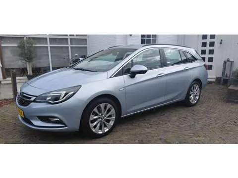 Opel Astra Sports Tourer 1.0 Edition 100 % Opeldealer onderhouden In Excellentmooie conditie