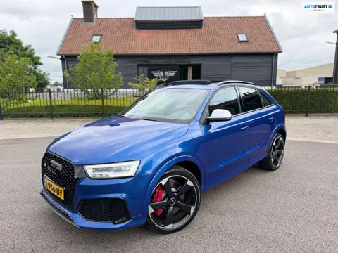 Audi Q3 2.5 TFSI RS Q3 QUATTRO PERFORMANCE PANORAMDAK BOSE CARBON LEER NAVI MATRIX