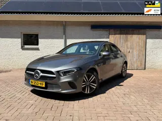 Mercedes-Benz A-klasse 250e Business Solution Luxury Limited AMG | PANO | NAP | Virtual Display