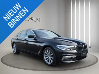 BMW 5-serie 520i High Executive | Leder | Schuif/Kanteldak | 19"| Comfortstoelen met geheugen |