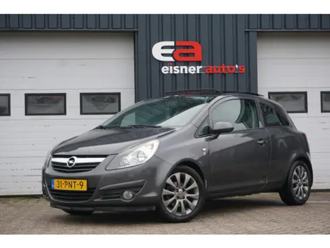 Opel Corsa 1.4-16V Cosmo | OPEN DAK / PANO | CRUISE | AIRCO |