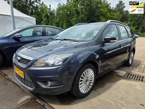 Ford Focus Wagon 1.6 Comfort AIRCO/cruise *apk:03-2027*