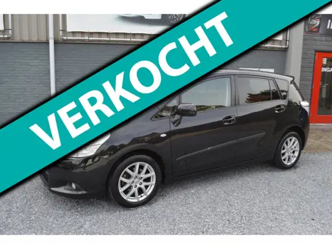 Toyota Verso 1.8 VVT-i Panoramic 7pers Airco Navi 5Drs Trekhaak