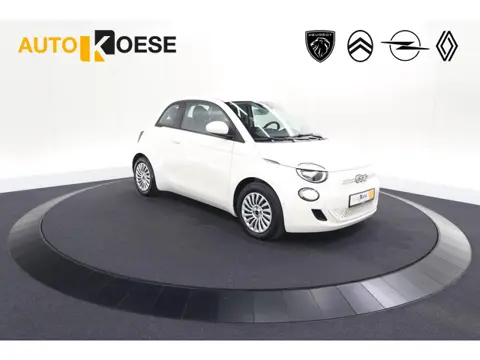 Fiat 500 Urban 42 kWh | SOH 96.8% | 3 Fase Laadfunctie | Camera | Apple Carplay | Parkeersensoren