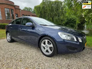 Volvo S60 2.0T Intro Edition AUTOMAAT