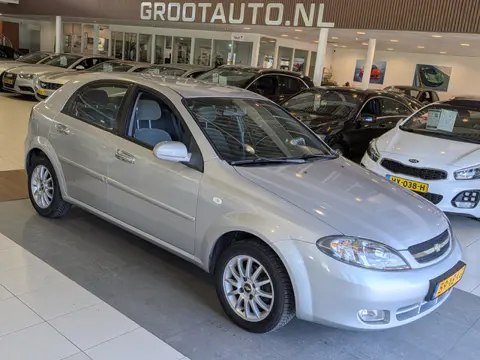 Chevrolet Lacetti 1.6-16V Style Airco, Stuurbekrachtiging