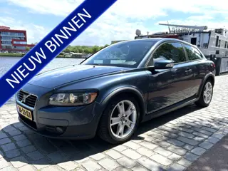 Volvo C30 2.4i Momentum Autmaat Airco/ecc Navigatie