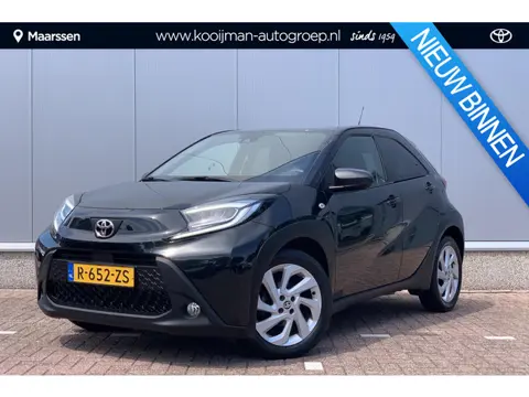 Toyota Aygo X 1.0 VVT-i MT first | Camera | Apple Carplay |