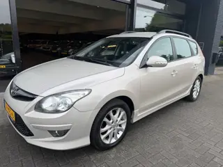 Hyundai I30 CW 1.4i i-Motion / apk 7-2027