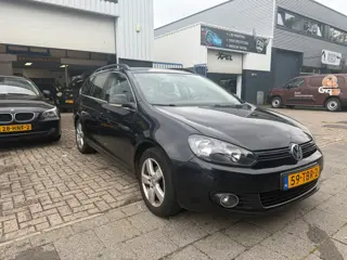 Volkswagen Golf Variant 1.6 TDI Style BlueMotion AUTOMAAT