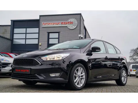 Ford FOCUS 1.6 TI-VCT Titanium | Cruise Control | AC | Multimedia