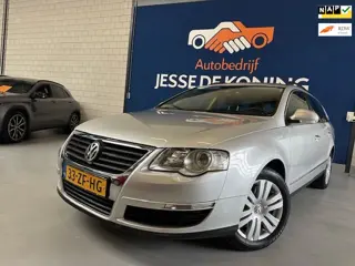 Volkswagen Passat Variant 1.8 TFSI Comfortline / bj.2008 / climate / trekhaak / sportvelgen / APK 02