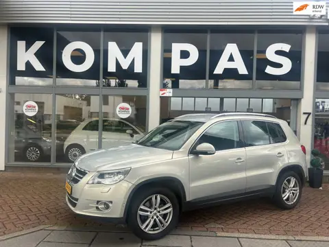 Volkswagen Tiguan 2.0 TSI 4Motion |AUT|1EIG|Airco|StoelVW.|Trekhaak|PDC|Scherm|EL.Ramen|LM.Velgen|