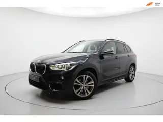 BMW X1 SDrive18i High Executive TREKHAAK CAMERA