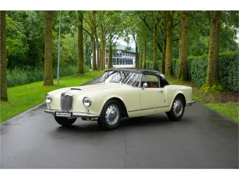 Lancia Aurelia B24 Convertible M1090 (bj 1958)