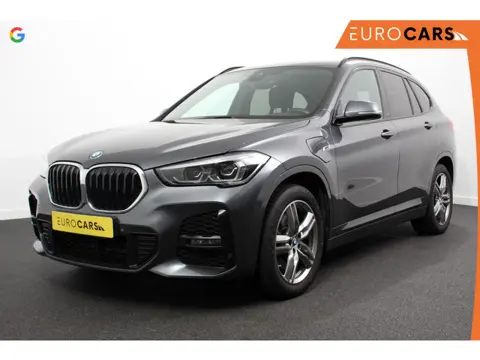 BMW X1 xDrive25e M-Sport PHEV 221pk Shadow Line Climate Control Cruise Control Camera Parkeer sensor
