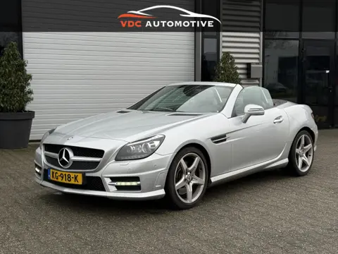 Mercedes-Benz SLK-Klasse 200 AMG Pano | Airscarf | Stoelverwarming | HarmanKardon | Sfeerverlichting
