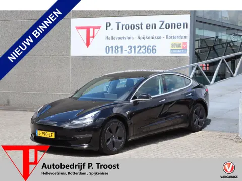 Tesla Model 3 Long Range AWD 75 kWh Nederlandse auto/Panoramadak/Autopilot/Stoelverwarming voor en a